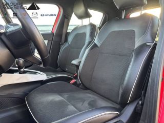 13730 : Hyundai Marignane - Cap Milanesio - RENAULT CLIO V Intens - CLIO V (04/2019-12/2023) - Rouge - Boîte automatique - Essence / Courant électrique