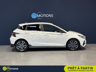 57100 : Hyundai Thionville - Théobald Automobiles - HYUNDAI i20 - i20 - Polar White Métal/Toit/rétros Black - Traction - Essence/Micro-Hybride
