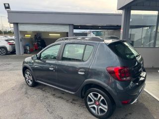 64100 : Hyundai Bayonne - Oceanic Auto - DACIA Sandero - Sandero - BLEU - Traction - Essence/Bioethanol