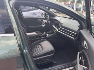 89100 : Hyundai Sens - APS - KIA Sportage - Sportage - Vert Bornéo métallisé - Traction - Hybride : Essence/Electrique