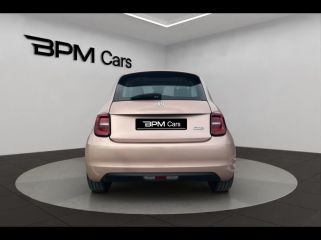 75013 : Hyundai Paris 13 - BPM Cars - FIAT 500 - 500 - Rose Gold métal - Traction - Electrique