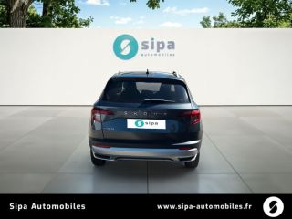 33110 : Hyundai - Sipa Automobiles - Bordeaux Nord - Le Bouscat - SKODA KAROQ Scout - KAROQ - Gris - Automate sequentiel - Essence sans plomb