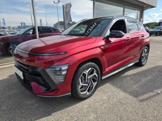 87280 : Hyundai Limoges - Motors Cars - HYUNDAI Kona - Kona - Ultimate Red métallisé/Toit/rétros Black - Traction - Hybride : Essence/Electrique