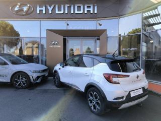 19100 : Hyundai Brive-la-Gaillarde - Garage Pouget - RENAULT Captur - Captur - Blanc Nacre - Traction - Hybride rechargeable : Essence/Electrique