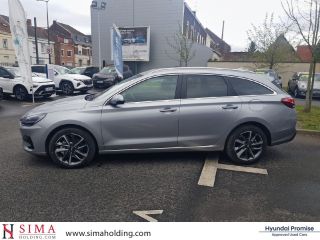 92250 : Hyundai Motor Company - HYUNDAI i30 SW - i30 SW - Shimmering Silver Métal - Traction - Essence/Micro-Hybride
