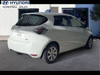 13200 : HYUNDAI Arles - Lexa Automobile - RENAULT ZOE Life - ZOE - Blanc - Automate à fonct. Continu - Courant électrique