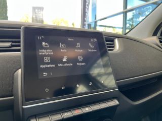 13200 : HYUNDAI Arles - Lexa Automobile - RENAULT ZOE Life - ZOE - Blanc - Automate à fonct. Continu - Courant électrique