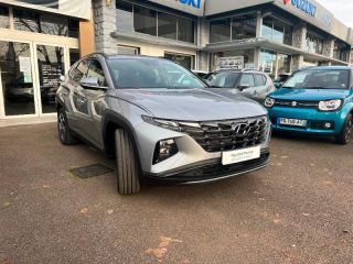 89100 : Hyundai Sens - APS - HYUNDAI Tucson - Tucson - Rouge - Intégrale - Hybride rechargeable : Essence/Electrique