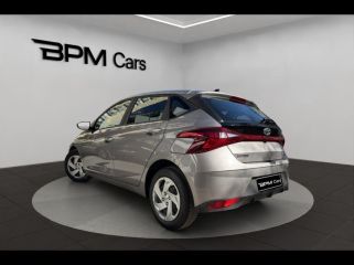 75013 : Hyundai Paris 13 - BPM Cars - HYUNDAI i20 - i20 - Elemental Brass Métal - Traction - Essence