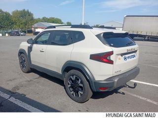 35400 : Hyundai Saint-Malo - GCA - DACIA Duster - Duster - Blanc - Traction - Essence/Micro-Hybride