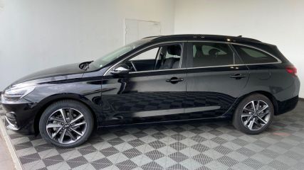 85000 : Hyundai MoceanRent | La Roche-sur-Yon - Océane Auto - HYUNDAI i30 SW Creative - i30 III - Noir - Boîte séquentielle - Essence sans plomb