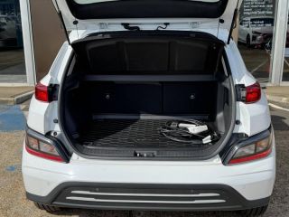 72100 : Hyundai Le Mans - GCH LE MANS - HYUNDAI Kona - Kona - Atlas White Métal - Traction - Electrique