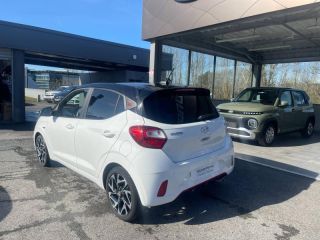 64100 : Hyundai Bayonne - Oceanic Auto - HYUNDAI i10 - i10 - Polar White/Toit/rétros Black - Traction - Essence