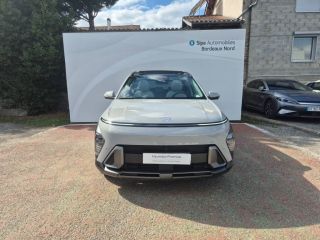 33110 : Hyundai Bordeaux Nord Le Bouscat - Sipa Automobiles - HYUNDAI KONA Executive - KONA II - GRIS - Automate sequentiel - Essence / Courant électrique