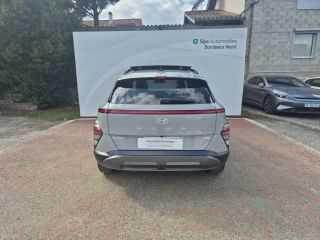 33110 : Hyundai Bordeaux Nord Le Bouscat - Sipa Automobiles - HYUNDAI KONA Executive - KONA II - GRIS - Automate sequentiel - Essence / Courant électrique