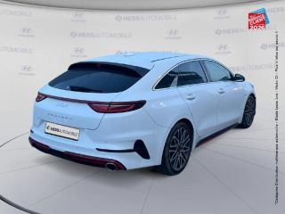 51100 : Hyundai Reims - HESS Automobile - KIA ProCeed - ProCeed - Blanc Sensation nacré - Traction - Essence