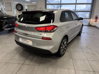 69340 : Hyundai Lyon Ouest - Groupe Central Autos - HYUNDAI i30 Edition #Navi - i30 III - Gris - Boîte manuelle - Essence sans plomb