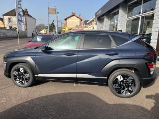 89100 : Hyundai Sens - APS - HYUNDAI Kona - Kona - Denim Blue perlé métallisé - Traction - Hybride : Essence/Electrique