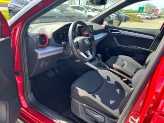 28600 : Hyundai Chartres - Alliance Automobile - SEAT Arona - Arona - Rouge Désir/Toit Gris Magnétique - Traction - Essence