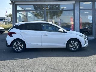 57200 : Hyundai Sarreguemines - Theobald Automobiles - HYUNDAI i20 - i20 - Polar White - Traction - Essence