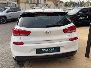 04100 : Hyundai Manosque - Pedinielli - HYUNDAI i30 Edition #Mondial - i30 III - POLAR WHITE - Boîte manuelle - Essence sans plomb