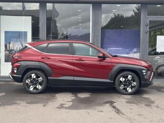 57100 : Hyundai Thionville - Théobald Automobiles - HYUNDAI Kona - Kona - Ultimate Red métallisé - Traction - Hybride : Essence/Electrique