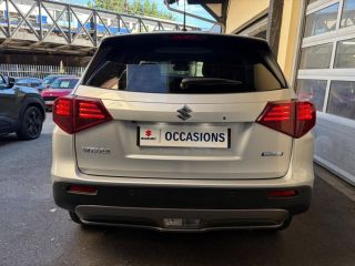 78000 : Hyundai Versailles - SOCOHY - SUZUKI Vitara - Vitara - Silky Silver métallisé - Traction - Essence/Micro-Hybride