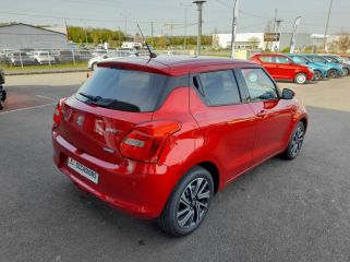 86000 : Hyundai Poitiers - Eco des Nations - SUZUKI Swift - Swift - Burning Red Pearl métallisé - Traction - Essence/Micro-Hybride