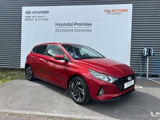 14100 : Hyundai Lisieux - Trajectoire Automobiles - HYUNDAI i20 - i20 - Dragon Red Métal - Traction - Essence