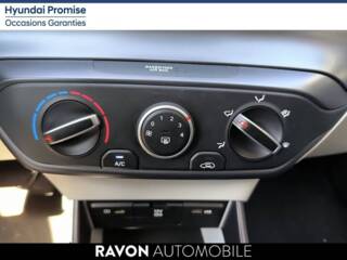 42100 : Hyundai Saint-Etienne - Ravon Automobile - HYUNDAI i20 Intuitive - i20 III - Sleek Silver - Automate sequentiel - Essence sans plomb
