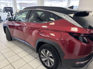 95500 : Hyundai Gonesse - ABVV - HYUNDAI TUCSON Creative - TUCSON IV - Rouge - Boîte automatique - Essence / Courant électrique