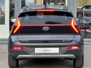 57100 : Hyundai Thionville - Théobald Automobiles - HYUNDAI Bayon - Bayon - Aurora Grey Métal - Traction - Essence/Micro-Hybride