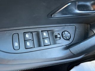 44600 : Hyundai Saint-Nazaire - Pacific Cars - PEUGEOT 2008 - 2008 - Gris Artense (M) - Traction - Electrique