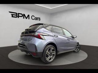 75013 : Hyundai Paris 13 - BPM Cars - HYUNDAI i20 - i20 - Meta Blue Métal/Toit+rétros Black - Traction - Essence