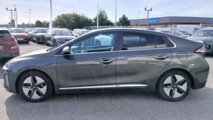 60880 : Hyundai Compiègne - Groupe PROTEA - HYUNDAI IONIQ Business - IONIQ - Gris - Automate sequentiel - Essence / Courant électrique