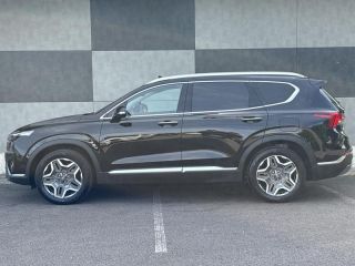 57685 : Hyundai Metz - Theobald Automobiles - HYUNDAI Santa Fe - Santa Fe - Abyss Black Métal - Transmission intégrale - Hybride rechargeable : Essence/Electrique