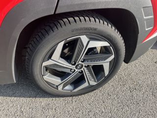 38300 : Hyundai Bourgoin-Jallieu - CENTRAL MOTOR LYON - HYUNDAI TUCSON Executive - TUCSON IV - Rouge - Automate sequentiel - Essence sans plomb