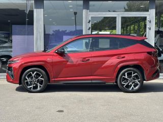 57100 : Hyundai Thionville - Théobald Automobiles - HYUNDAI Tucson - Tucson - Ultimate Red Métal - Traction - Hybride : Essence/Electrique
