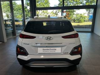 69340 : Hyundai Lyon Ouest - Groupe Central Autos - HYUNDAI KONA HYBRID Executive - KONA - Blanc - Automate sequentiel - Essence / Courant électrique