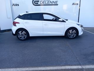 30100 : Hyundai Alès - Auto Hall - HYUNDAI i20 Intuitive - i20 III - ATLAS WHITE - Boîte manuelle - Essence sans plomb