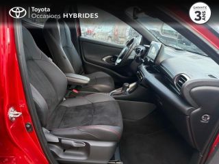 50000 : Hyundai Saint-Lô - GCA - TOYOTA Yaris - Yaris - Bi ton rouge intense   noir - Traction - Hybride : Essence/Electrique