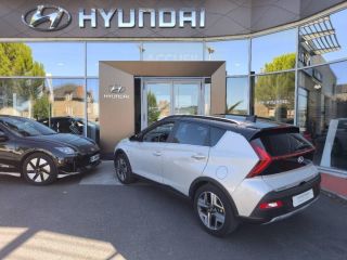 19100 : Hyundai Brive-la-Gaillarde - Garage Pouget - HYUNDAI Bayon - Bayon - Sleek Silver Métal/Toit/rétros Black - Traction - Essence/Micro-Hybride