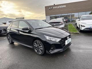 56000 : Hyundai Vannes - Park Lann Automobiles - HYUNDAI i20 - i20 - Phantom Black Métal - Traction - Essence/Micro-Hybride