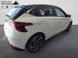 13730 : Hyundai Marignane - Cap Milanesio - HYUNDAI i20 Creative - i20 III - Polar White/Phantom Black - Automate sequentiel - Essence sans plomb