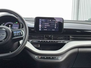 33140 : Hyundai Bordeaux Sud Villenave d'Ornon - Sipa Automobiles - FIAT 500e BERLINE MY22 SERIE 1 STEP 1 Action Plus - 500 III - Blanc - Automate à fonct. Continu - Courant électrique