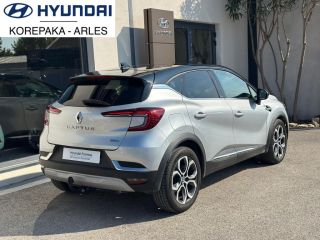 13200 : HYUNDAI Arles - Lexa Automobile - RENAULT CAPTUR Intens - CAPTUR II - Gris - Boîte hybride multimode - Essence / Courant électrique