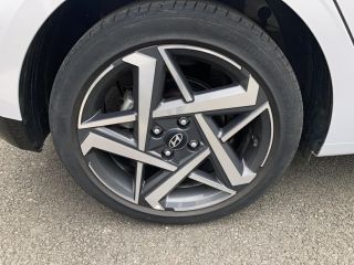 49070 : Hyundai Angers - Oceane Automobiles - HYUNDAI i20 Creative - i20 III - Noir - Automate sequentiel - Essence sans plomb