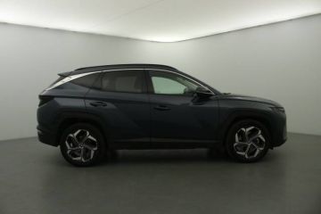 60440 : Stock constructeur - HYUNDAI TUCSON Executive - TUCSON IV - Gris - Boîte automatique - Essence / Courant électrique