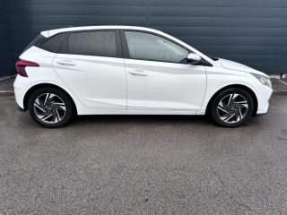 21300 : Hyundai Dijon - Privilège Automobiles - HYUNDAI i20 Intuitive - i20 (07/2020-08/2023) - Blanc - Boîte manuelle - Essence sans plomb