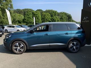 49070 : Hyundai Angers - Oceane Automobiles - PEUGEOT 5008 Allure - 5008 II - Bleu - Boîte manuelle - Essence sans plomb